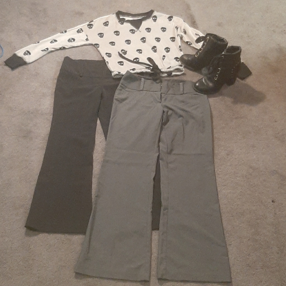 (2)Dress Pants,(1)Skull Sweatshirt & boots